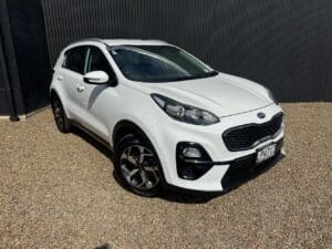 2018 Kia Sportage LX +